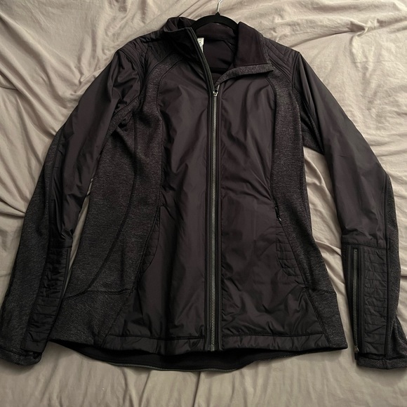 Lululemon Jacket - Picture 2 of 3